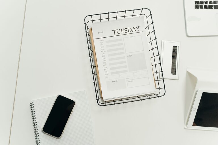 How to Keep Your Emails Under Control: Practical Tips for Everyday Inbox Management